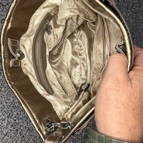 Grace Adele Women's Gold Quilted Shoulder Bag with Chain Straps​ - Picture 6 of 10